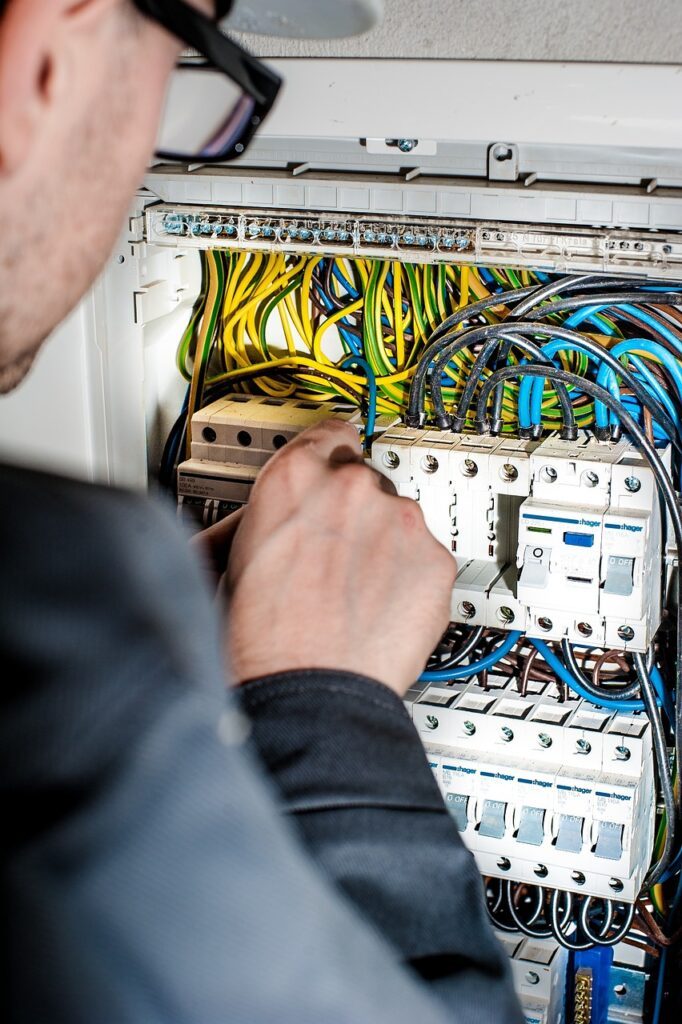 électricien dépannage à six fours et toulon