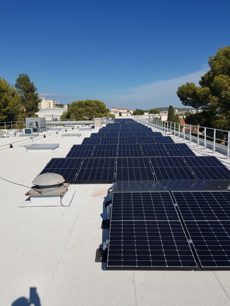 photovoltaique 83 expert en panneaux solaires à bandol